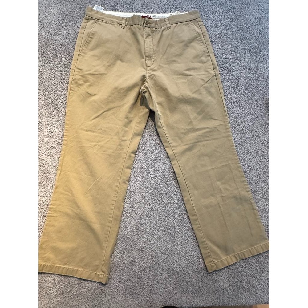 Dockers D3 Classic Fit Khaki Pants Men's 38x30 Beige 100% Cotton Chinos